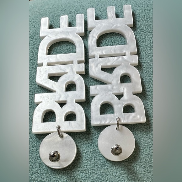 Bride Earrings - Picture 3 of 4